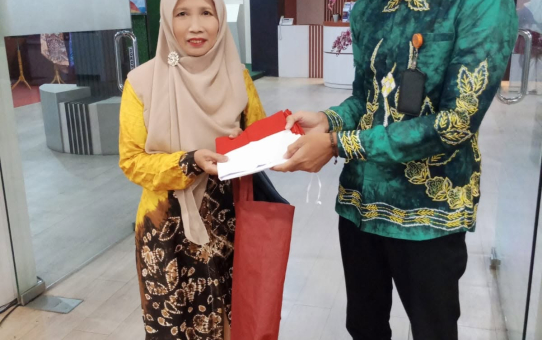Gerakan Pembagian Bendera Merah Putih Tahun 2026 Kepada Masyarakat